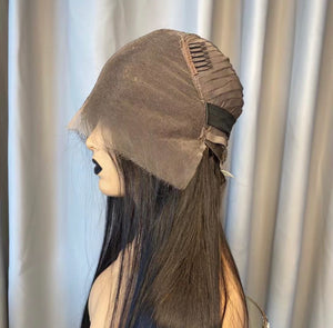 HD LACE FRONTAL STRAIGHT WIG (pre order)
