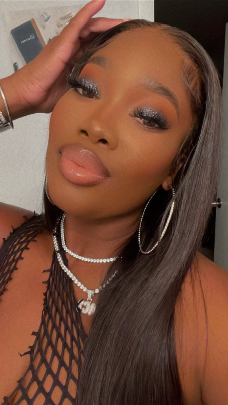 HD LACE FRONTAL STRAIGHT WIG (pre order)